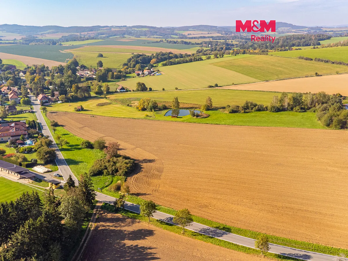 Prodej pole 17069 m²